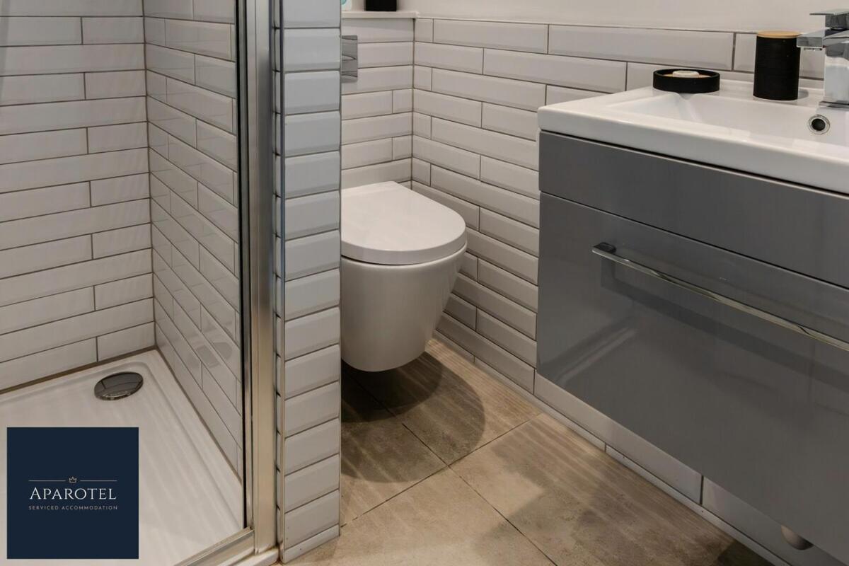 Aparotel Serviced Apartments - Stonehenge, Amesbury Town Centre Pokoj fotografie