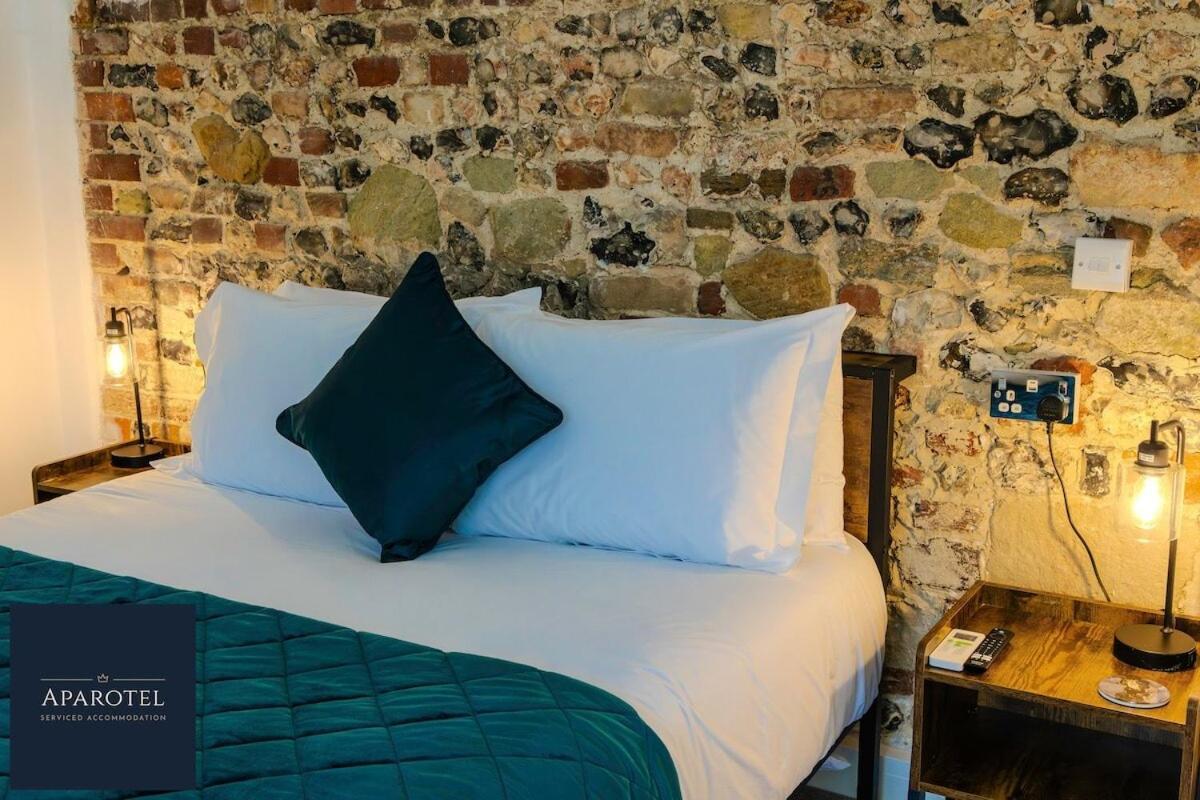 Aparotel Serviced Apartments - Stonehenge, Amesbury Town Centre Pokoj fotografie