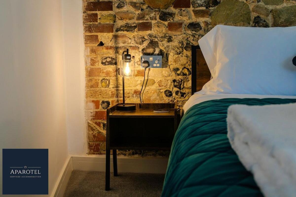 Aparotel Serviced Apartments - Stonehenge, Amesbury Town Centre Pokoj fotografie