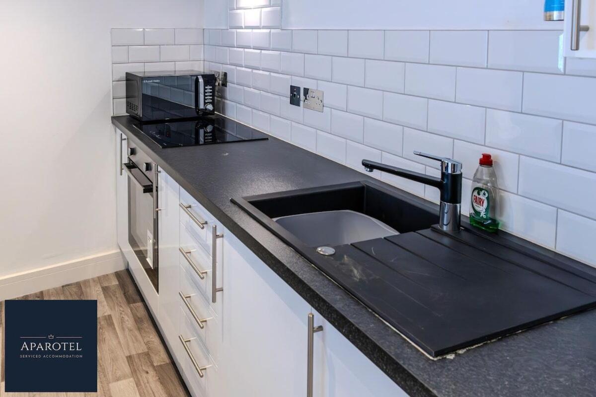 Aparotel Serviced Apartments - Stonehenge, Amesbury Town Centre Pokoj fotografie