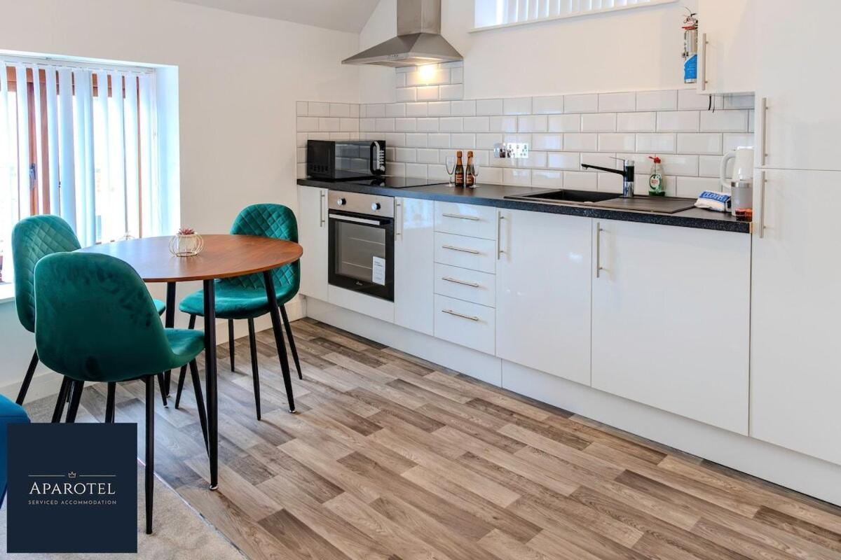 Aparotel Serviced Apartments - Stonehenge, Amesbury Town Centre Pokoj fotografie