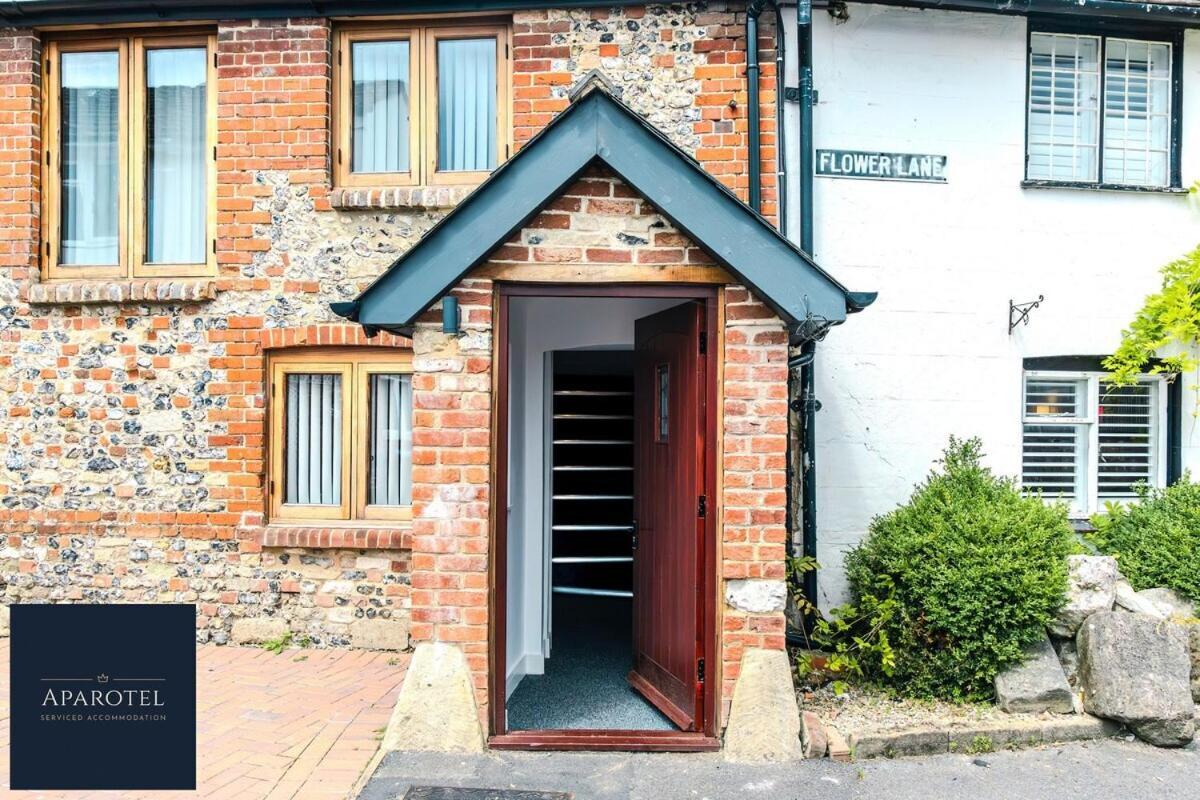 Aparotel Serviced Apartments - Stonehenge, Amesbury Town Centre Pokoj fotografie
