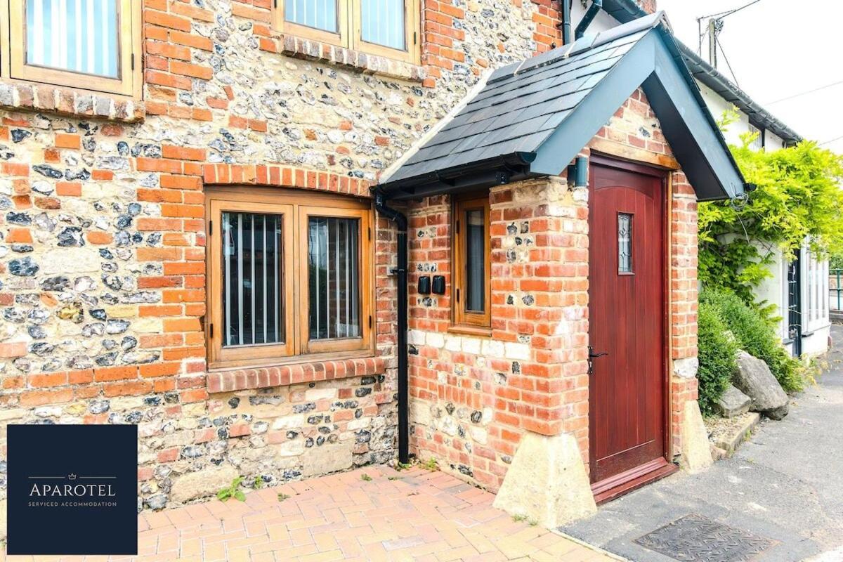 Aparotel Serviced Apartments - Stonehenge, Amesbury Town Centre Pokoj fotografie
