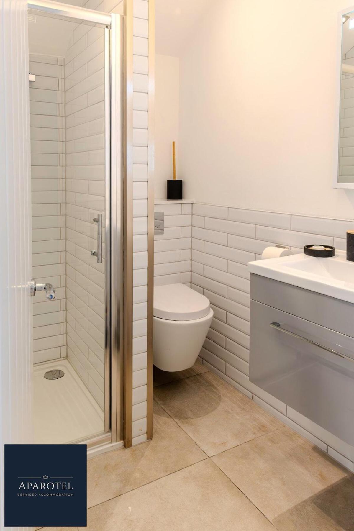 Aparotel Serviced Apartments - Stonehenge, Amesbury Town Centre Pokoj fotografie
